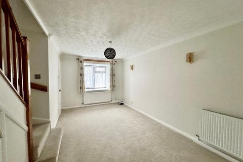 2 bedroom terraced house for sale, Malthouse Green, Luton, Beds, LU2 8SW