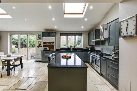 26 Arkwright Road, South Croydon, CR2 0LL