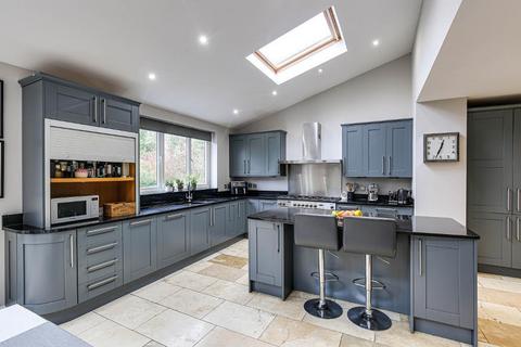 26 Arkwright Road, South Croydon, CR2 0LL