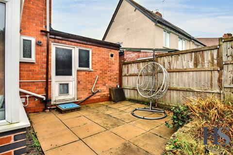 76 Perryfields Crescent, Bromsgrove, B61 8ST