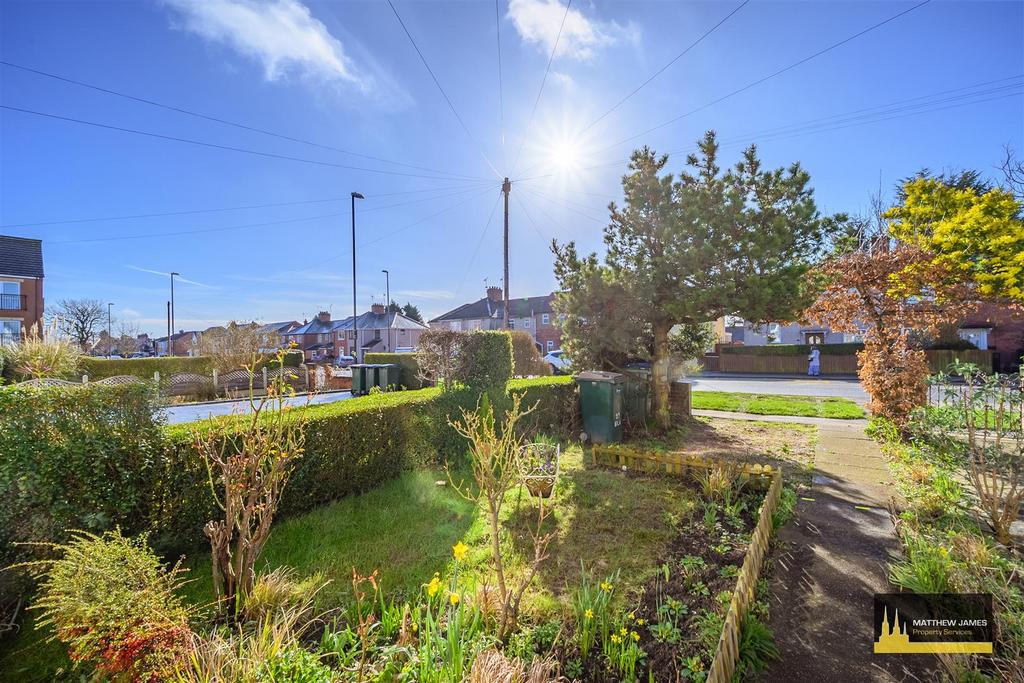 Front Garden/ Hard Standing
