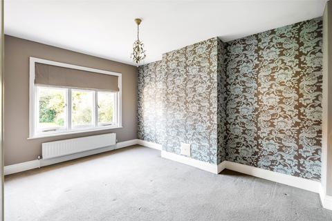 41 Deepdene Avenue, Dorking, RH5 4AA