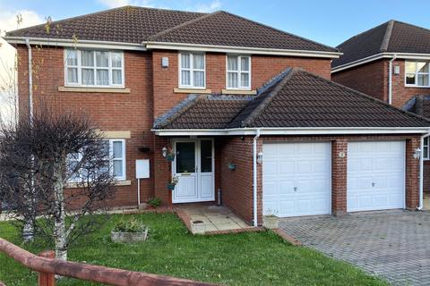 4 bedroom detached house to rent, Chestnut Way, Alcombe, Minehead, Somerset, TA24