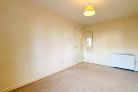 2 bedroom apartment to rent, Winters Field, Taunton, TA1