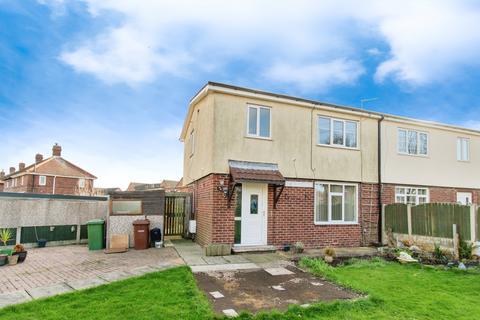 3 bedroom semi-detached house for sale, Carlyle Crescent, West Yorkshire WF10