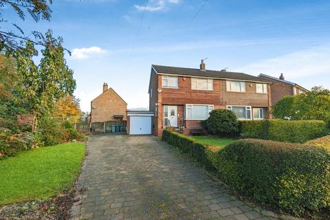 3 bedroom semi-detached house to rent, Cedar Way, Cleckheaton BD19