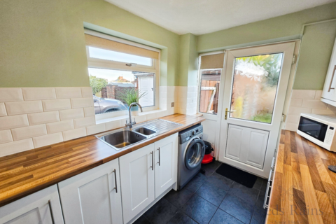 3 bedroom semi-detached house for sale, Benfield Close, Durham DH8