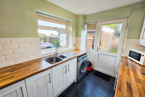 16 Benfield Close, Consett, DH8 0RH