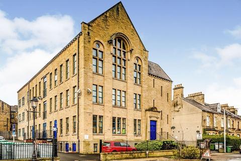 1 bedroom apartment for sale, Water Street, West Yorkshire HD1