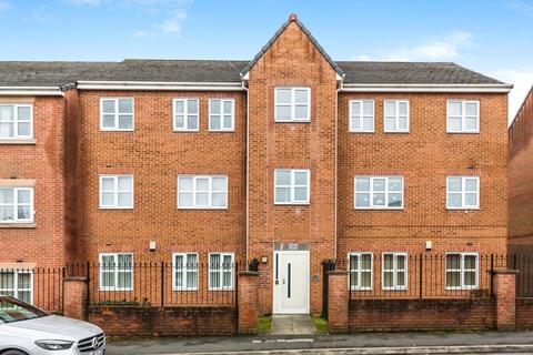 2 bedroom apartment to rent, Silchester Drive, Manchester M40