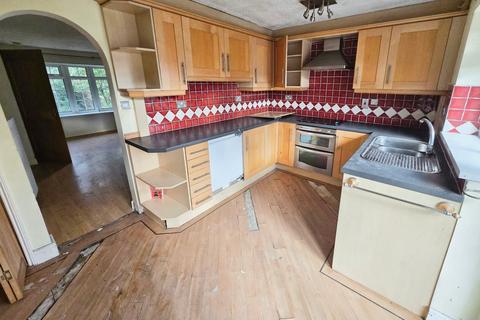 3 bedroom semi-detached house for sale, Dunscore Road, Greater Manchester WN3