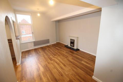 2 bedroom apartment to rent, North Lingwell Road, West Yorkshire LS10