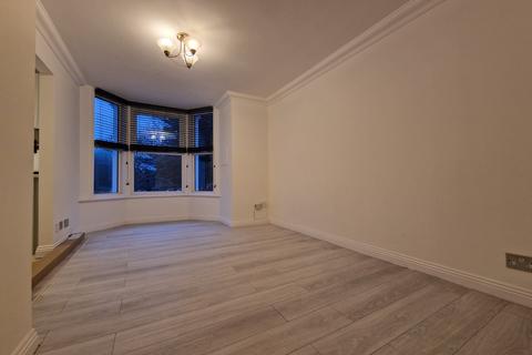 2 bedroom apartment to rent, Portsmouth PO1