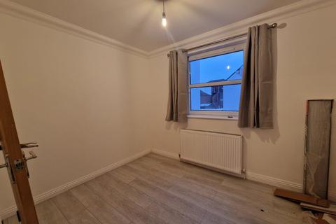 2 bedroom apartment to rent, Portsmouth PO1