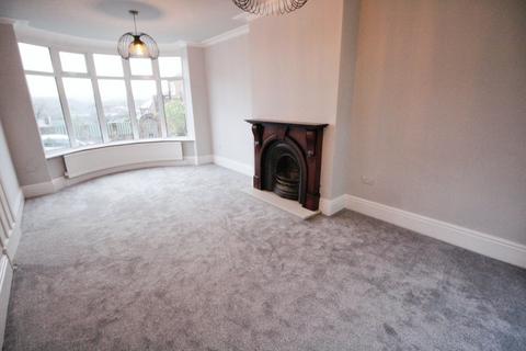 3 bedroom semi-detached house to rent, Hackthorn Road, South Yorkshire S8