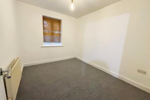 2 bedroom flat to rent, Trafalgar Street, Kent ME7