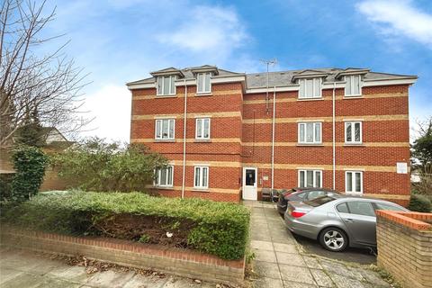 2 bedroom flat to rent, Trafalgar Street, Kent ME7