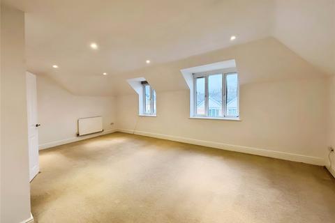 2 bedroom flat to rent, Trafalgar Street, Kent ME7