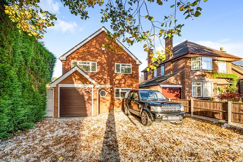 4 bedroom detached house for sale, Derby Road, Hinckley LE10