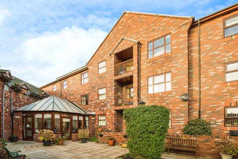 2 bedroom flat for sale, Regent Court, Oswestry SY11