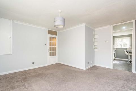 1 bedroom flat to rent, Grafton Gardens, Hampshire SO16