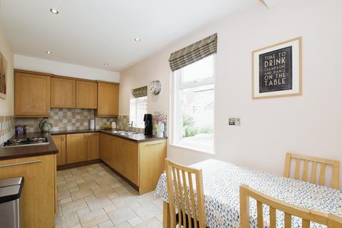 2 bedroom semi-detached house to rent, Tarset Road, Whitley Bay NE25