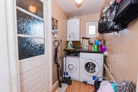 12 Greenfield Close, Bury, BL8 2LY