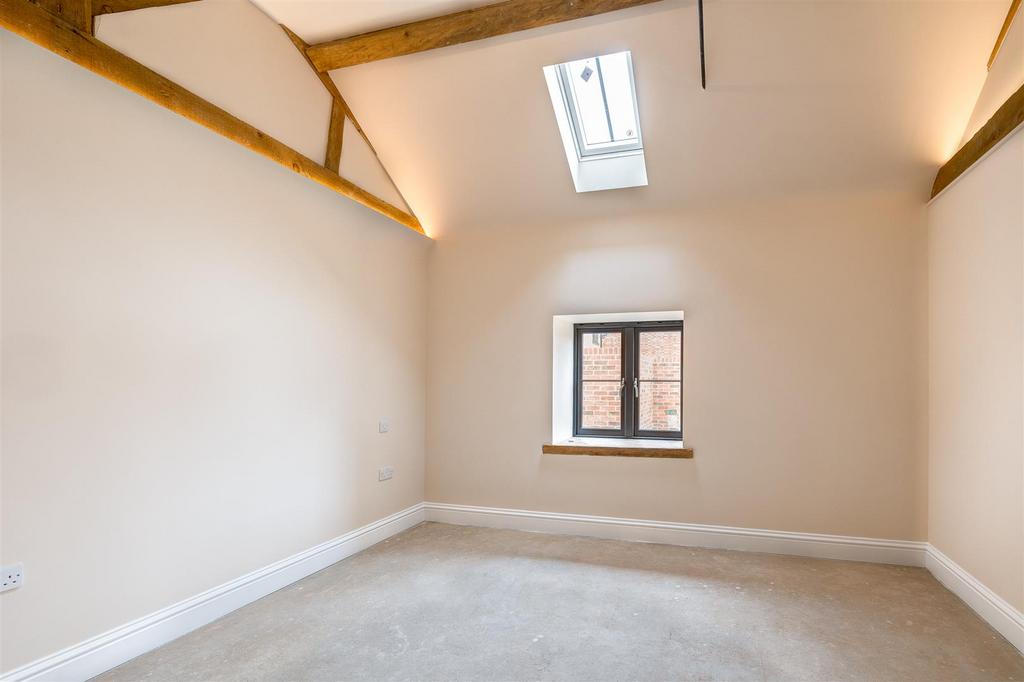 NG13 0 GL Mistletoe Barn-011.jpg