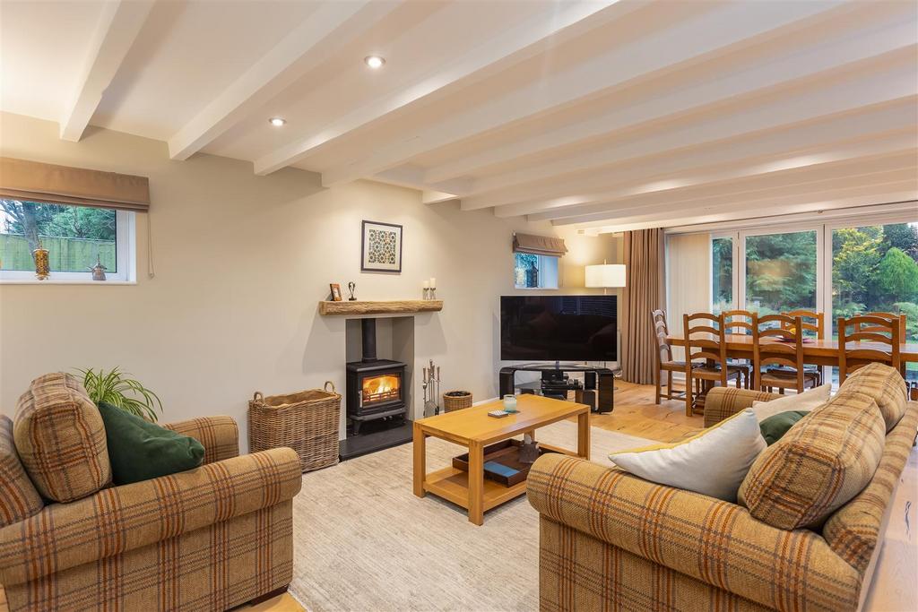 The Tofts Reception Room-3.jpg