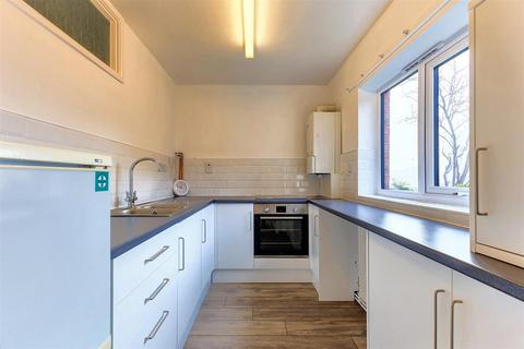 1 bedroom retirement property for sale, Knights Lane, Tiddington, Stratford-Upon-Avon