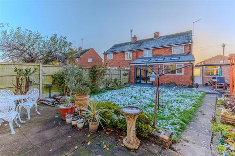 3 bedroom semi-detached house for sale, Throckmorton Road, Alcester