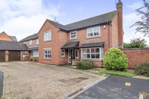 4 bedroom detached house for sale, Avon Fields, Ettington, Stratford-Upon-Avon