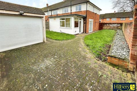 3 bedroom end of terrace house for sale, Heron Way, Upminster, Essex, RM14