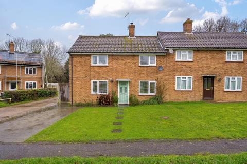 3 bedroom semi-detached house to rent, The Meadows, Biddenden