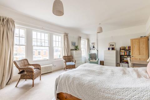 5 bedroom house to rent, Oakfield Road, Crouch End, London, N4