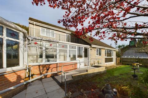 3 bedroom detached house for sale, The Croft, Neath Abbey SA10