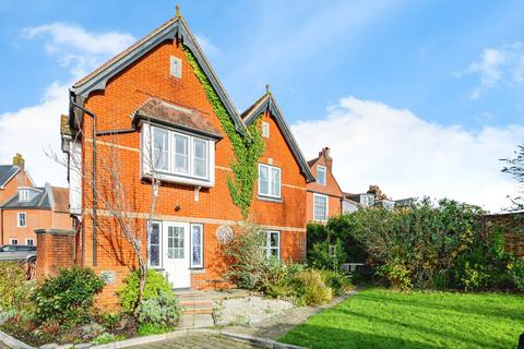 2 bedroom semi-detached house for sale, Anchorage Way, Lymington SO41