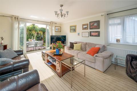 4 bedroom chalet for sale, The Honeypot, Millfield Avenue, East Cowes, Isle of wight