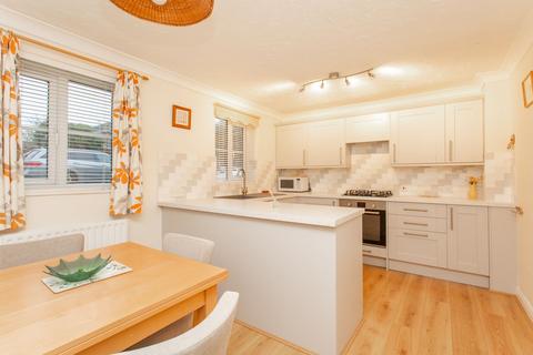 3 bedroom semi-detached house for sale, Glenbervie Drive, Herne Bay, CT6