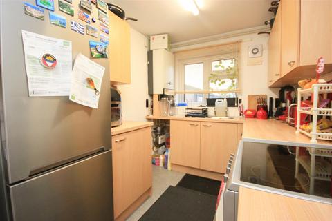 1 bedroom flat for sale, Nest Farm Crescent, Wellingborough NN8