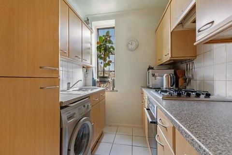 1 bedroom apartment for sale, Addiscombe Road, Croydon CR0