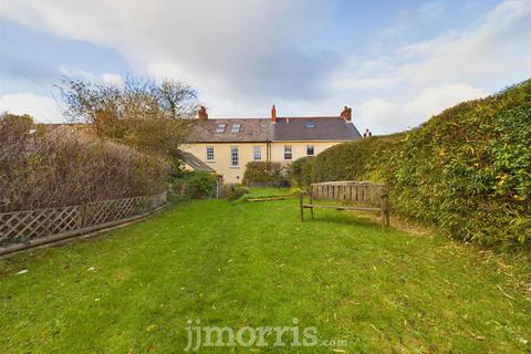 4 bedroom terraced house for sale, Dwyfor, 2 Bay View, Dinas Cross, Newport