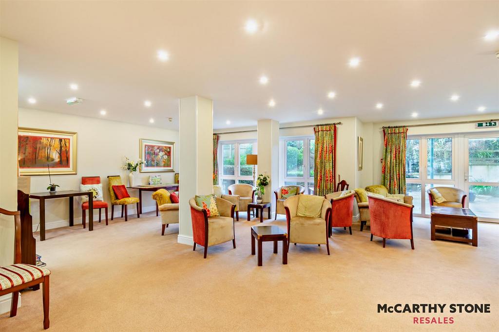 Homeowners Lounge
