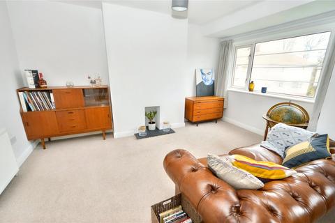 2 bedroom apartment for sale, Redesdale Gardens, Leeds