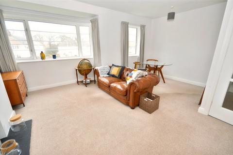 2 bedroom apartment for sale, Redesdale Gardens, Leeds