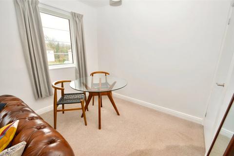 2 bedroom apartment for sale, Redesdale Gardens, Leeds