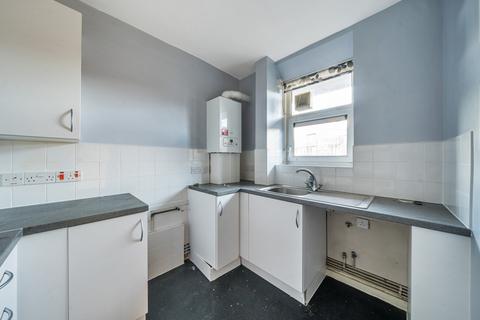 2 bedroom apartment for sale, Kennington Park Road, London