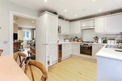 3 bedroom end of terrace house for sale, Tilford Street, Tilford, Farnham, Surrey, GU10