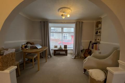 3 bedroom property for sale, Hedley Terrace, Llanelli