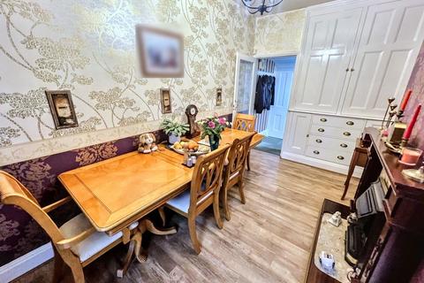 4 bedroom terraced house for sale, Beechwood Avenue, Darlington, Durham, DL3 7HP